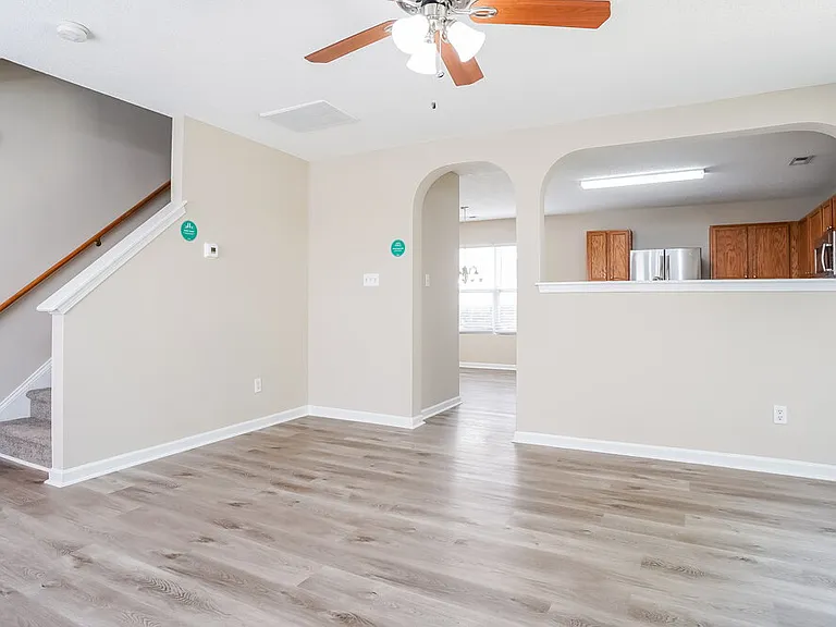 70 Brookhaven Dr — Photo 4