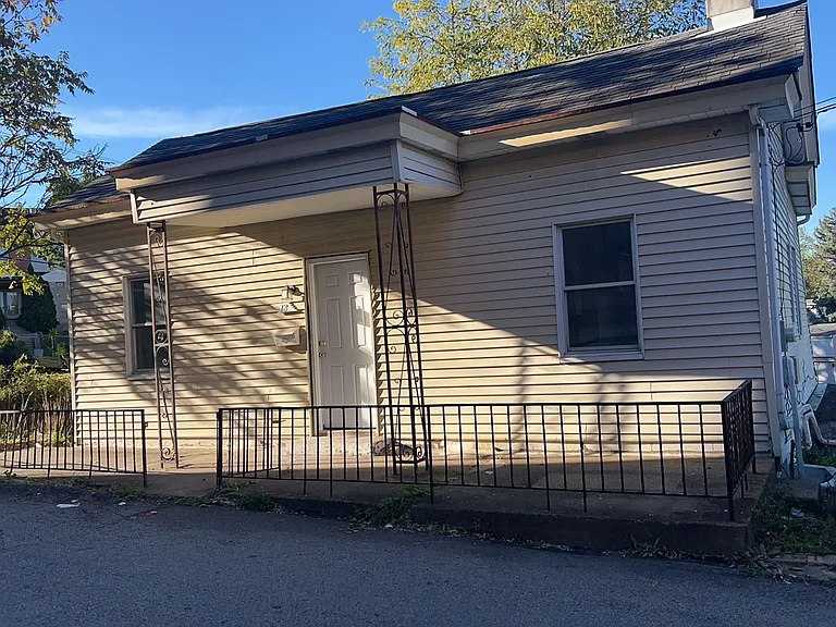 18 Windfall Way — Photo 5
