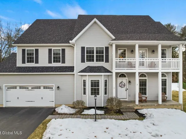 7 Oldham Place, Gansevoort, NY 12831