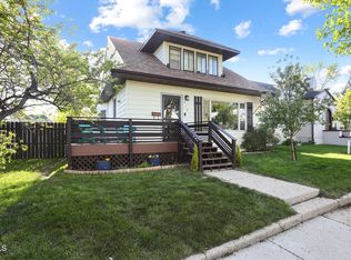 519 3rd Ave E, Williston, ND 58801