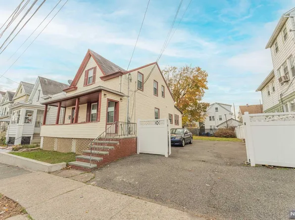 438-440 E 24th St, Paterson, NJ 07514