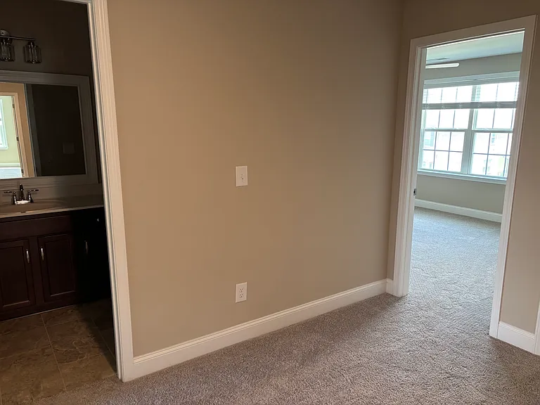 24656 Beacon Cir — Photo 22