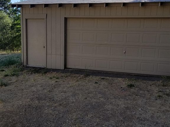 5th image of 1890 Branstetter Ln