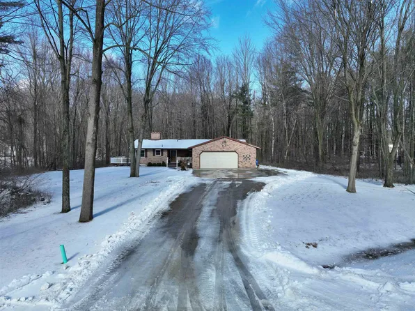 9201 Downing Rd, Birch Run, MI 48415