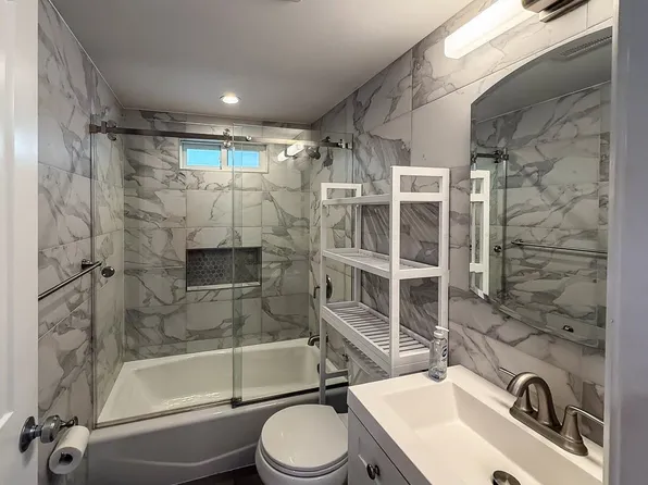 195 Hutton Street image 6 of 26