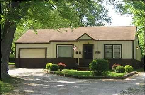 1st image of 8405 E 79th St