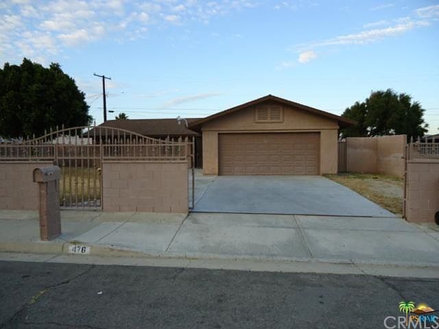 1st image of 476 W Bon Air Dr