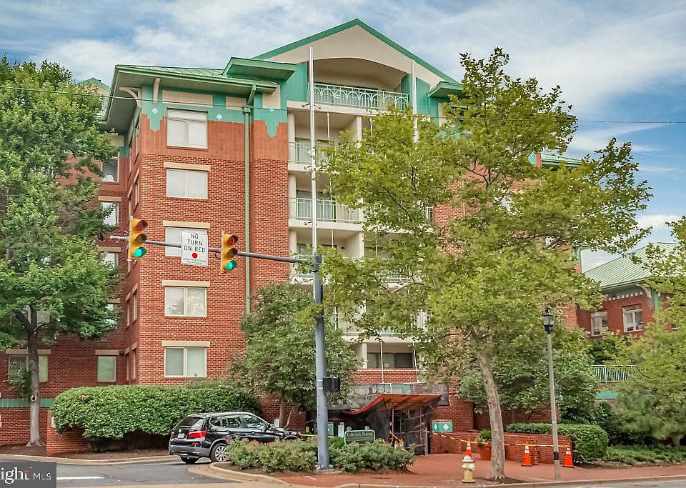 1st image of 610 N West St Unit 1-4C