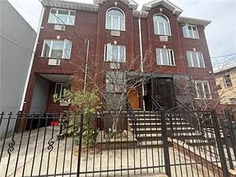 2814 East 28th Street