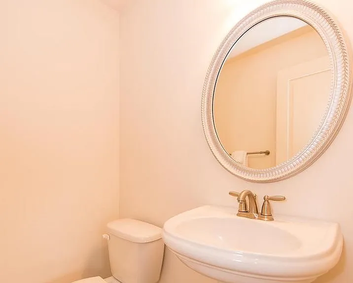 10515 Old Ellicott Cir — Photo 15