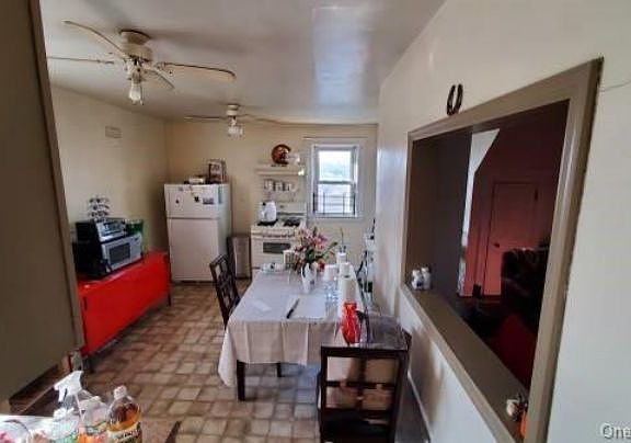 3rd image of 541 N High St Floor 2