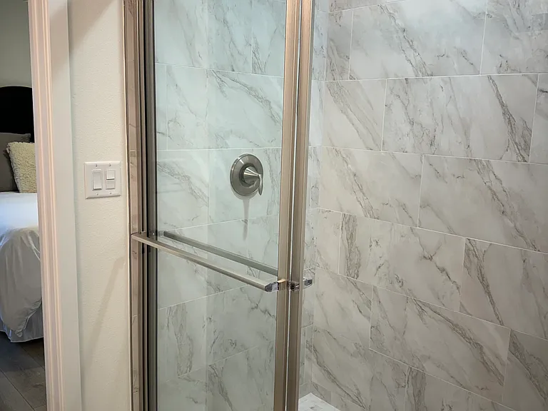 1218 Liberty Ave #1 — Photo 5
