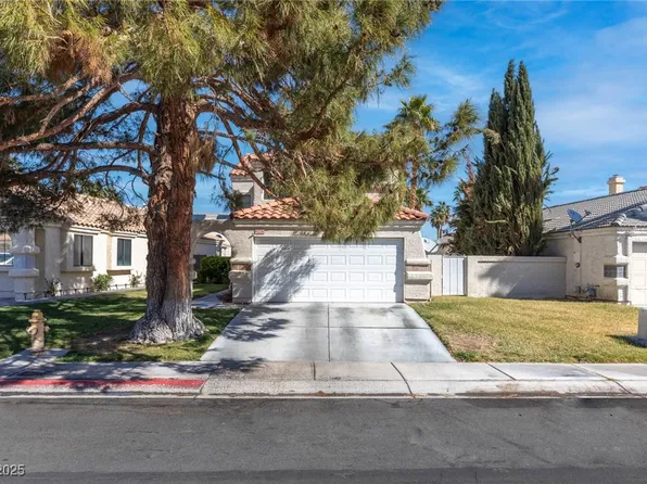 2042 Waverly Cir, Henderson, NV 89014