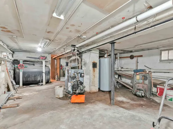 7-06 College Point Boulevard image 39 of 44