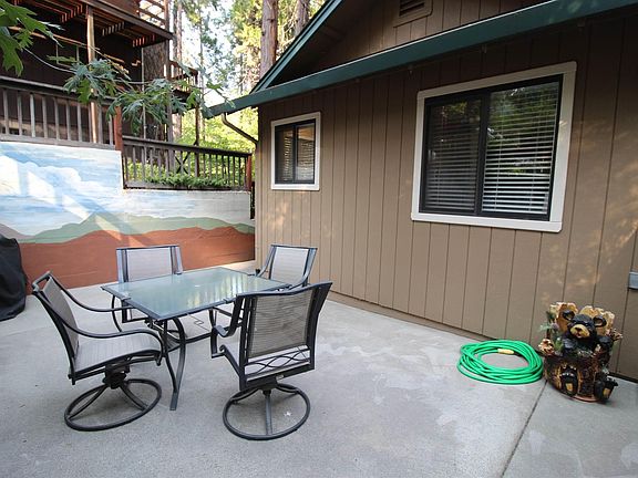 3rd image of 22915 Placer Dr