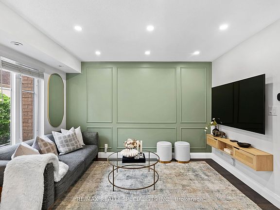 4th image of 26 Western Battery Rd #222
