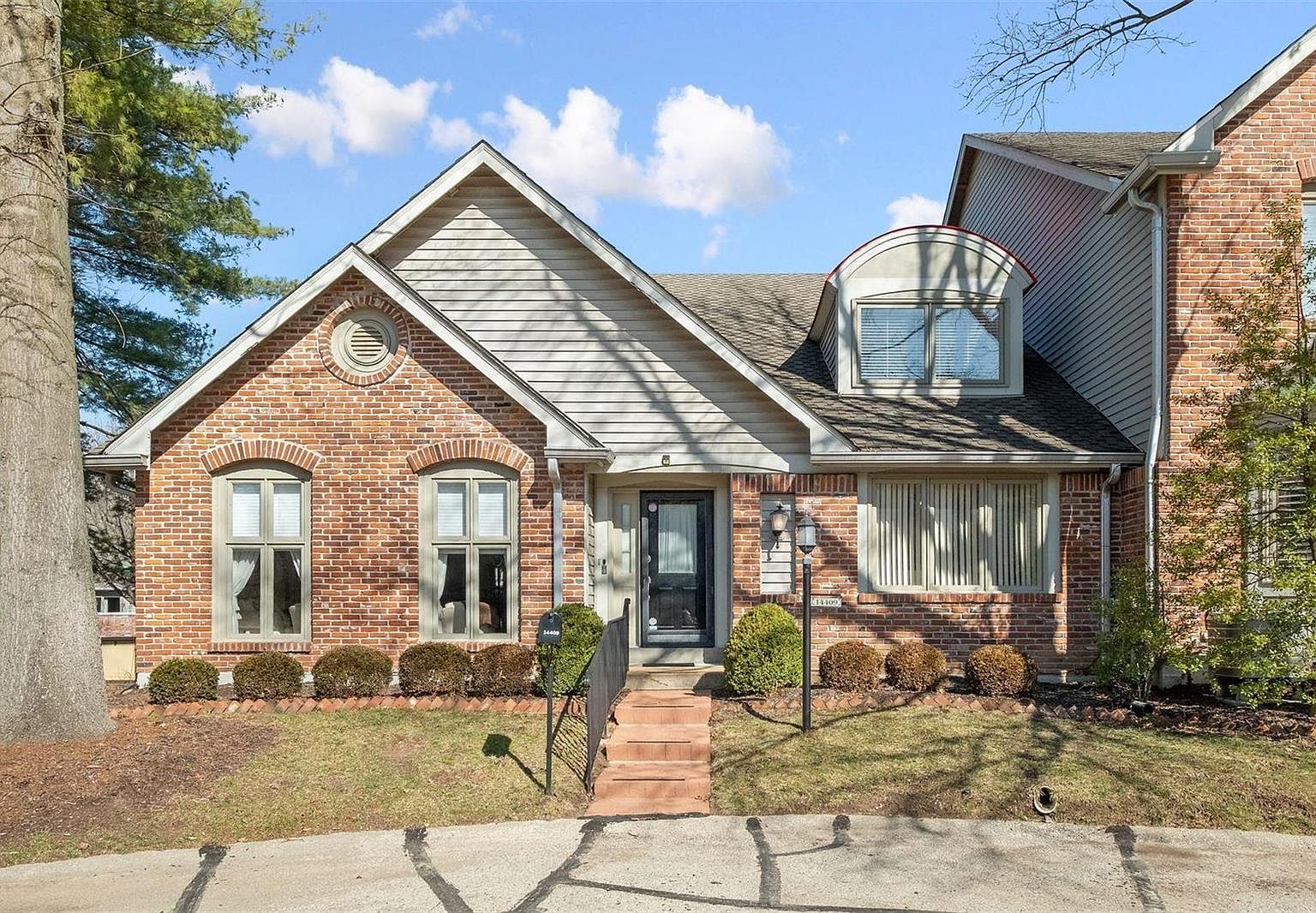 14409 Conway Meadows Ct W, Chesterfield, MO 63017 Zillow
