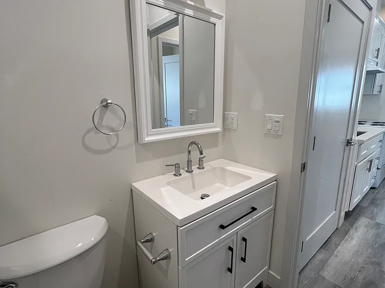 11616 Hamlin St #11620 — Photo 13