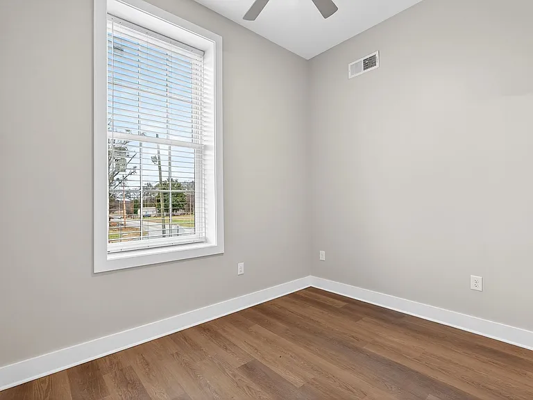 Potter's Lofts - Main Street, Cowpens SC — Photo 39
