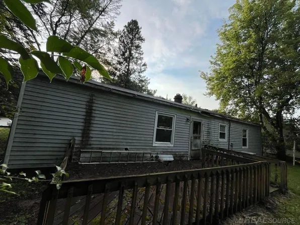 3459 Cambridge Ave, Jackson, MI 49203