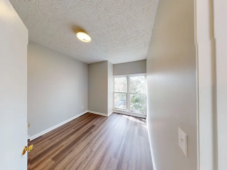2108 Acklen Ave — Photo 22