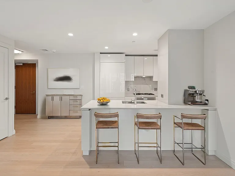 133 Seaport Blvd #1509 — Photo 3