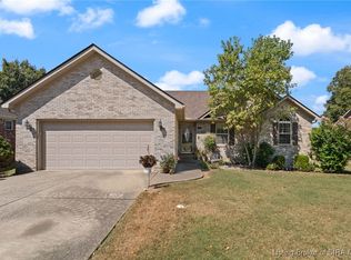 2611 Darien Dr, Jeffersonville, IN 47130