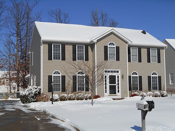3rd image of 135 Churchill Dr