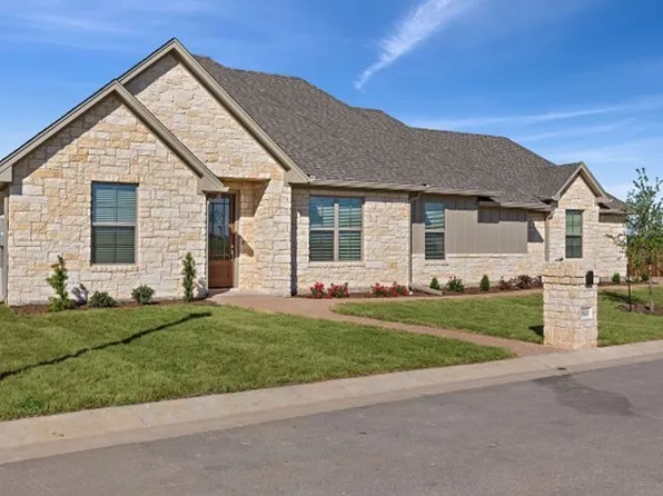 1800 Fabian Dr, Waco, TX 76712