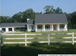 10381 Bains Rd, Saint Francisville, LA 70775