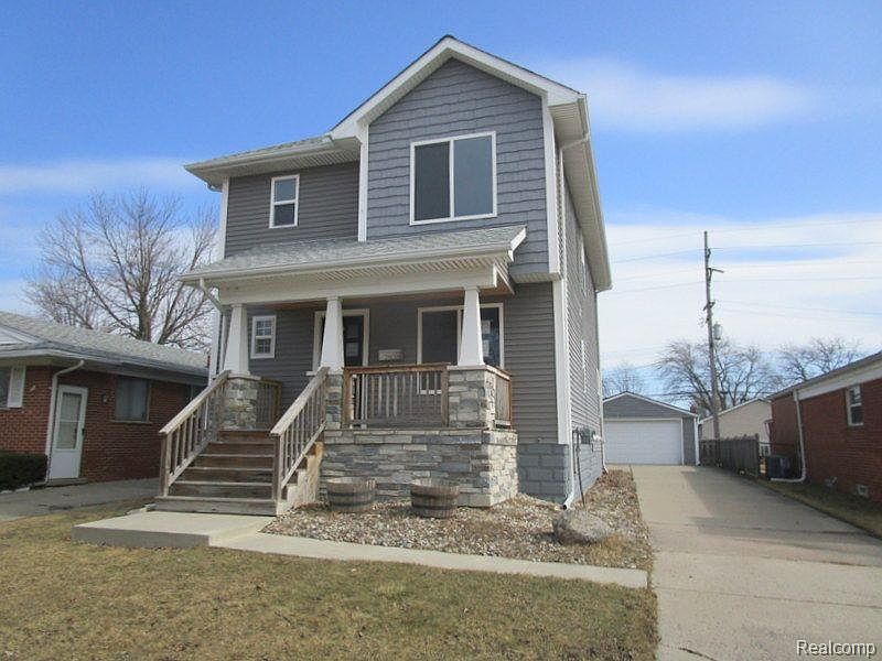 1st image of 28026 Elmdale St