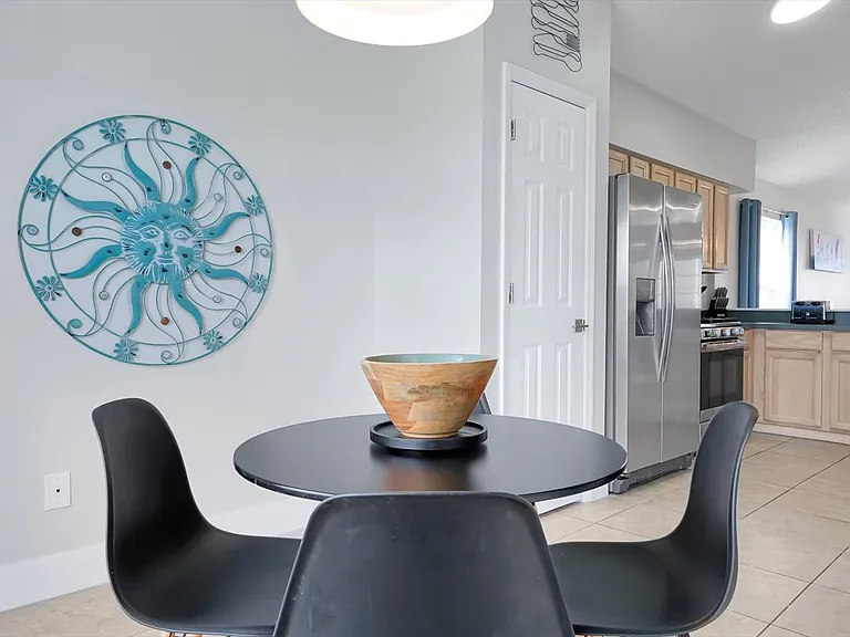 408 Jaybee Ave — Photo 17
