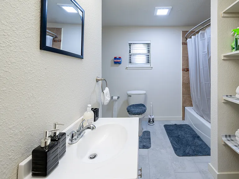 1109 Jordan Dr — Photo 22