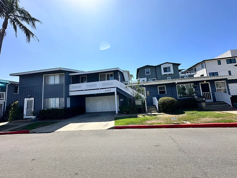 2340 Ocean St #B — Photo 2