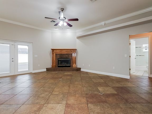 3rd image of 7734 Ashford Dr