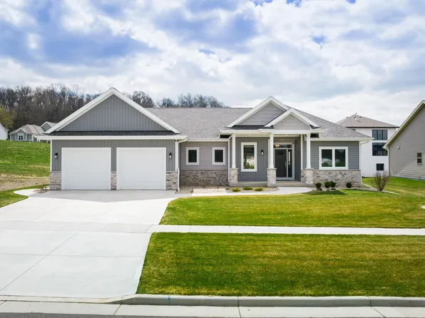 1406 Schoepp Ln, Cross Plains, WI 53528
