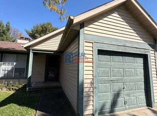 2880 Continental Dr, Reynoldsburg, OH 43068