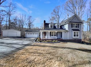 2045 Shotwell Rd, Clayton, NC 27520