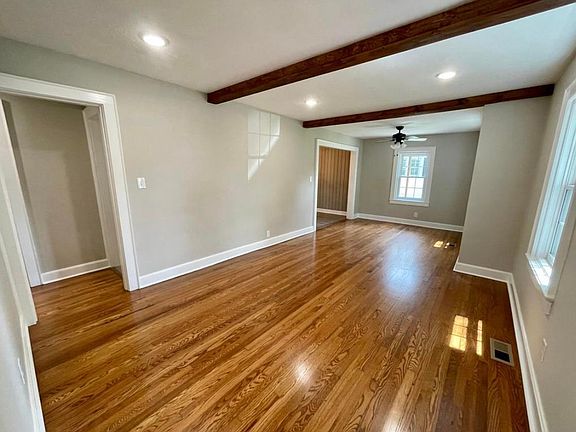 5th image of 2431 Lawson Ave