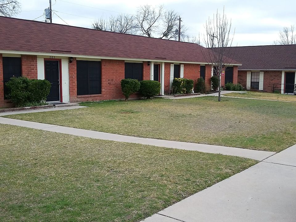 Lampasas Gardens 1311 Central Texas Expy Lampasas TX Zillow