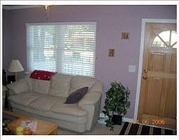 4th image of 1214 E Knollwood St