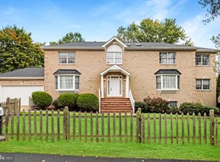 2357 Central Ave, Vienna, VA 22182