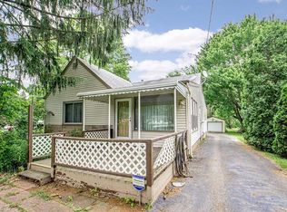 443 N Raccoon Rd, Austintown, OH 44515