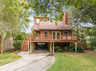 239 Park Cir, Saint Simons Island, GA 31522