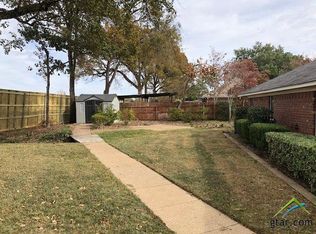 904 Elaine Dr, Tyler, TX 75703