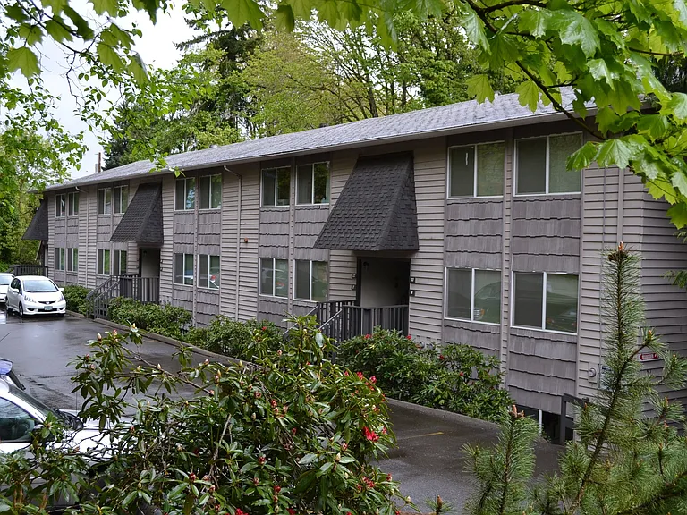 1011 SW Curry St #10 — Photo 14