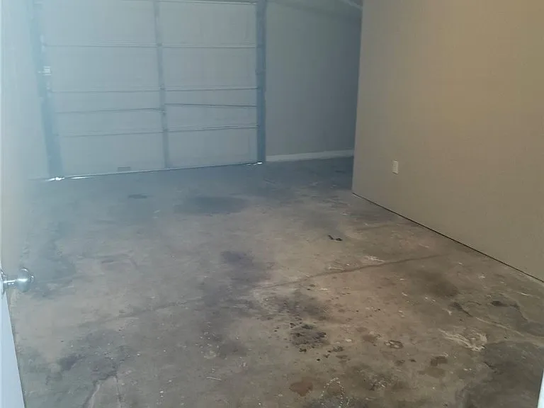 112 Kerr Cir — Photo 11