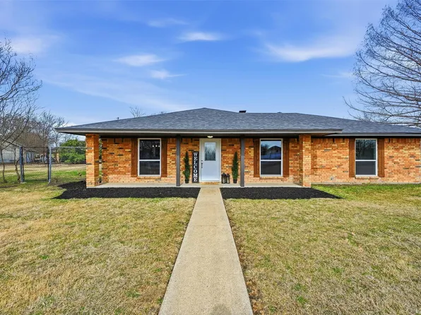 707 Pierce Rd, Red Oak, TX 75154