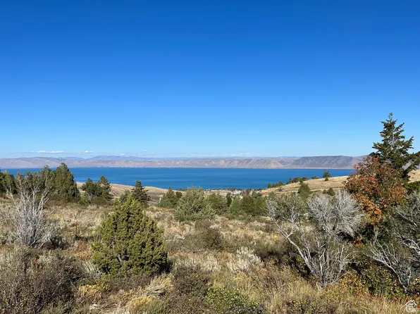 725 S Juniper Dr, Garden City, UT 84028