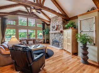 5815 Buena Park Rd, Waterford, WI 53185